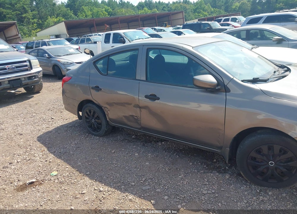 2016 NISSAN VERSA VIN: 3N1CN7AP1GL881696