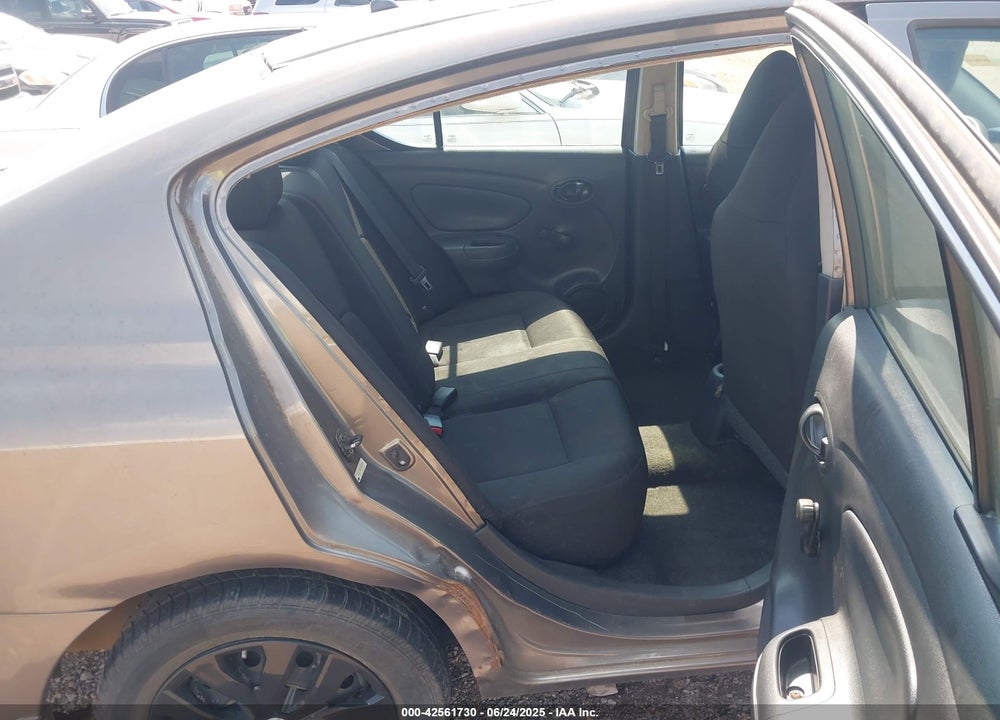 2016 NISSAN VERSA VIN: 3N1CN7AP1GL881696