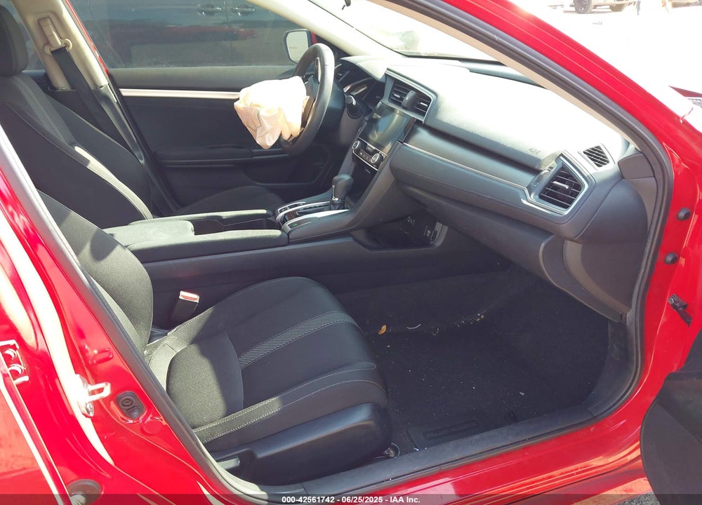 2018 HONDA CIVIC VIN: 2HGFC2F78JH575060