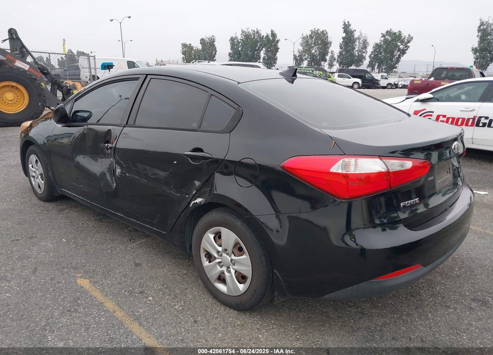 2014 KIA FORTE VIN: KNAFK4A65E5124612