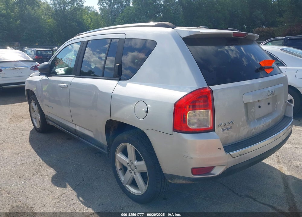 2011 JEEP COMPASS VIN: 1J4NF5FB5BD248048