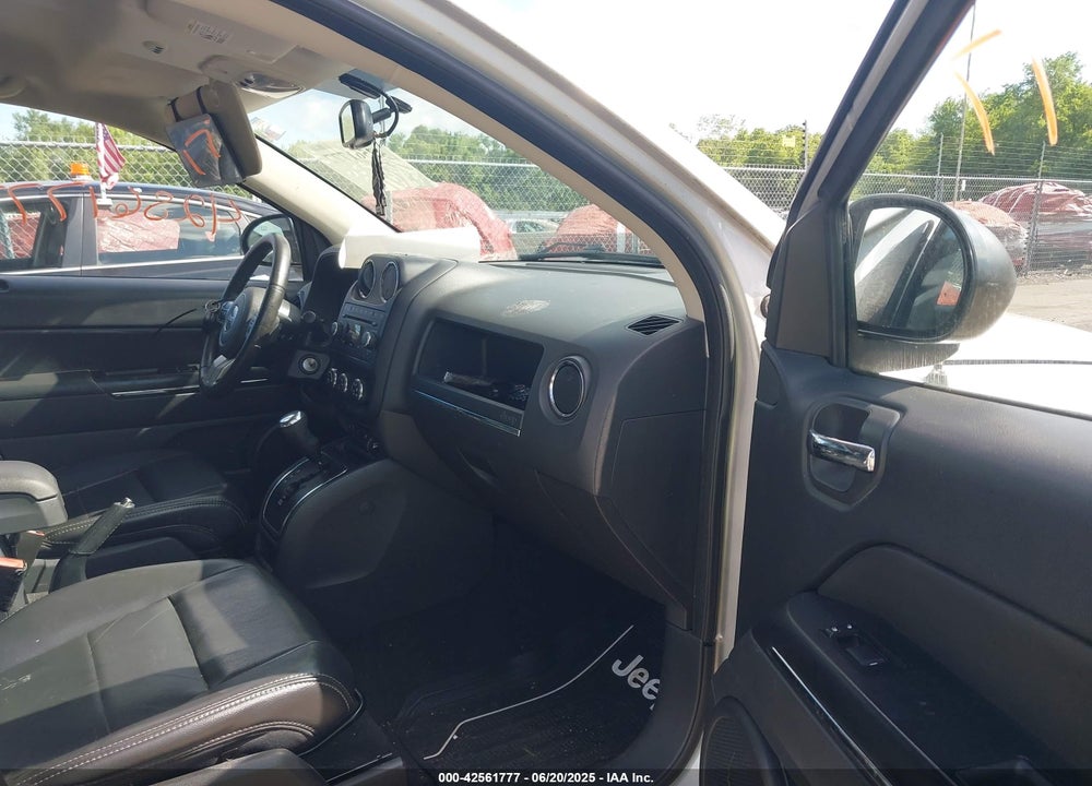 2011 JEEP COMPASS VIN: 1J4NF5FB5BD248048