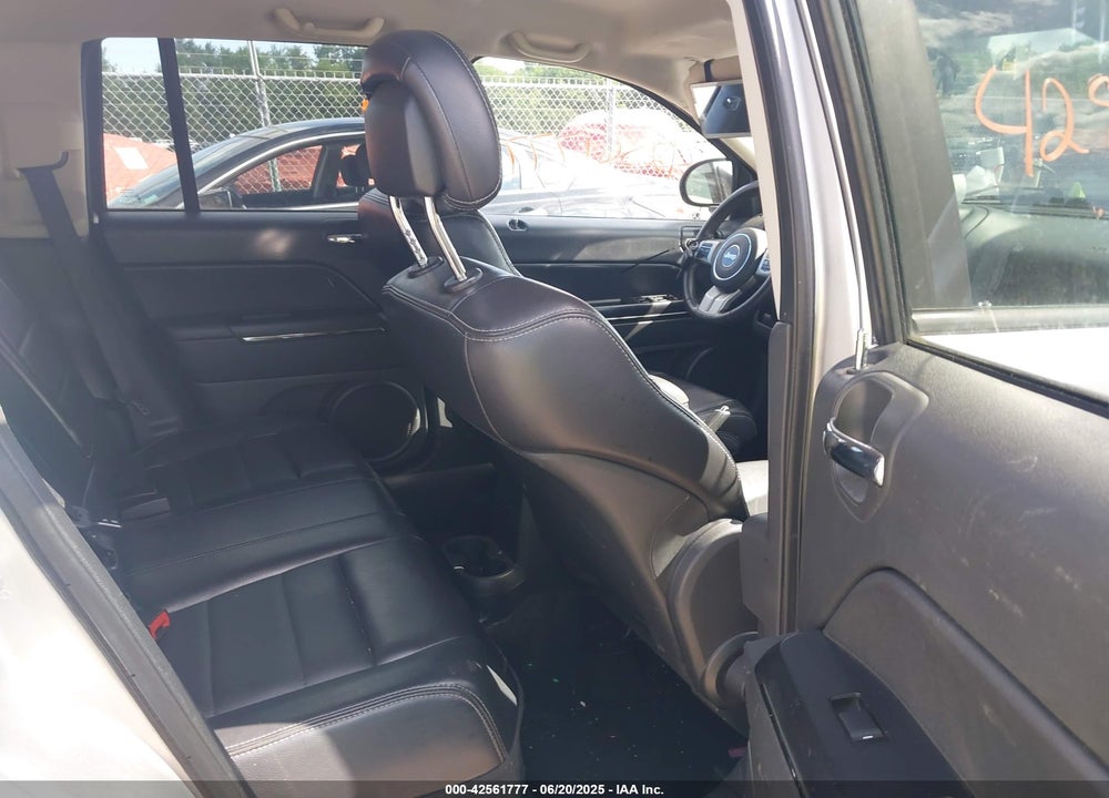 2011 JEEP COMPASS VIN: 1J4NF5FB5BD248048