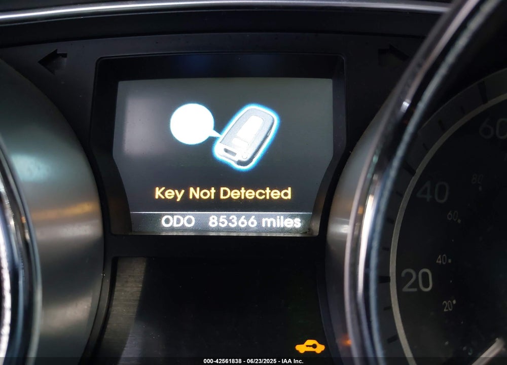 2014 HYUNDAI SONATA LIMITED 2.0T VIN: 5NPEC4AB6EH936123