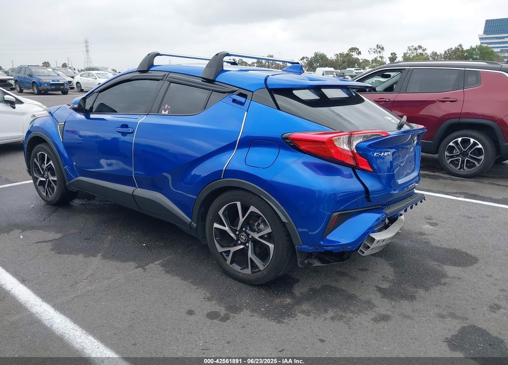 2021 TOYOTA C-HR VIN: JTNKHMBX6M1117693