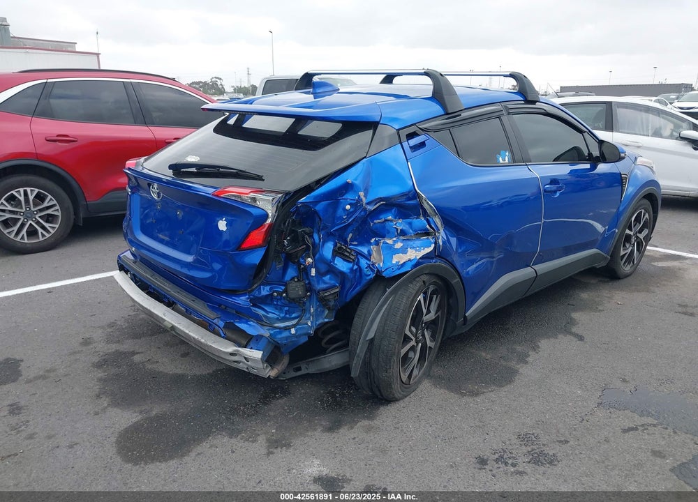 2021 TOYOTA C-HR VIN: JTNKHMBX6M1117693