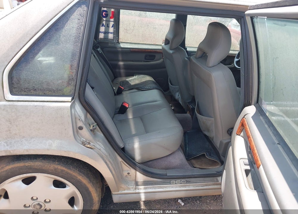 1996 VOLVO 960 VIN: YV1KS9609T1079823