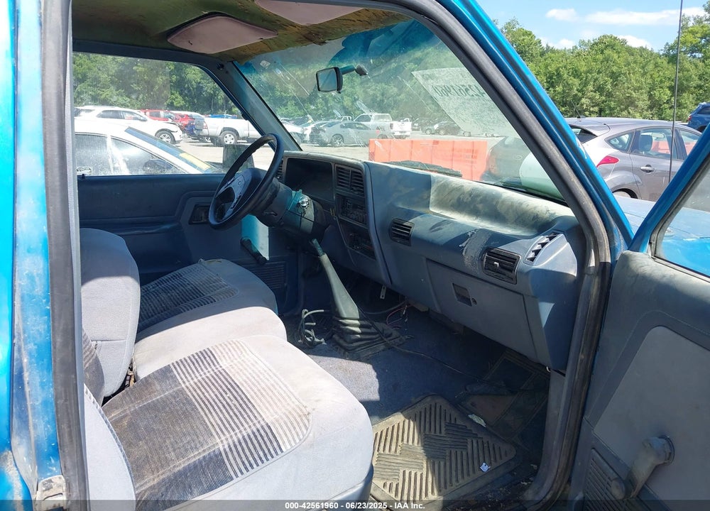 1992 FORD RANGER SUPER CAB VIN: 1FTCR14U1NPA09231