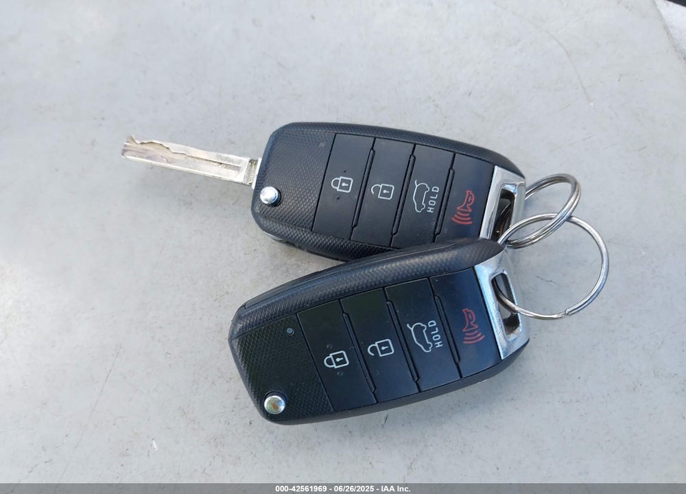 2015 KIA SOUL VIN: KNDJN2A28F7766981