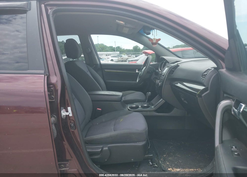 2013 KIA SORENTO VIN: 5XYKT3A6XDG346769