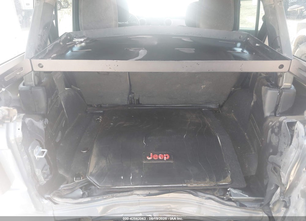 2020 JEEP WRANGLER UNLIMITED VIN: 1C4HJXDG4LW325199