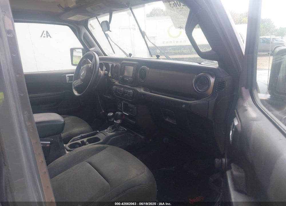 2020 JEEP WRANGLER UNLIMITED VIN: 1C4HJXDG4LW325199