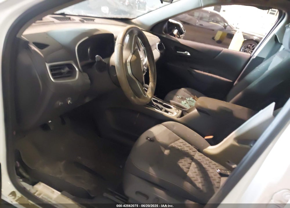 2022 CHEVROLET EQUINOX VIN: 3GNAXJEV6NL133051