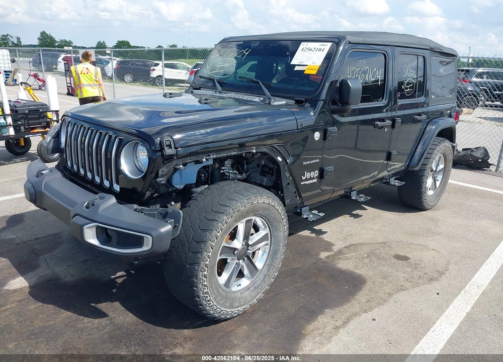 2020 JEEP WRANGLER UNLIMITED SAHARA 4X4 VIN: 1C4HJXEN1LW167689