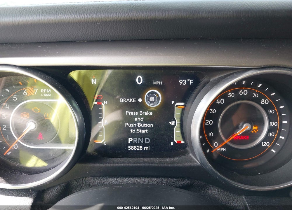 2020 JEEP WRANGLER UNLIMITED SAHARA 4X4 VIN: 1C4HJXEN1LW167689