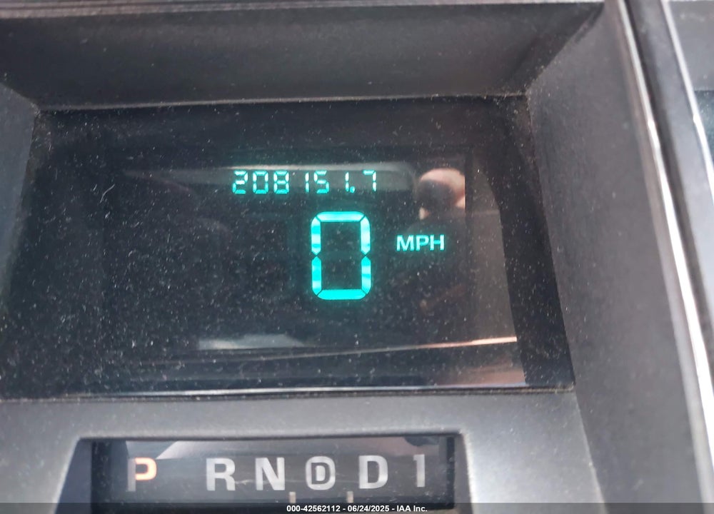 1991 LINCOLN TOWN CAR SIGNATURE VIN: 1LNCM82W4MY780461