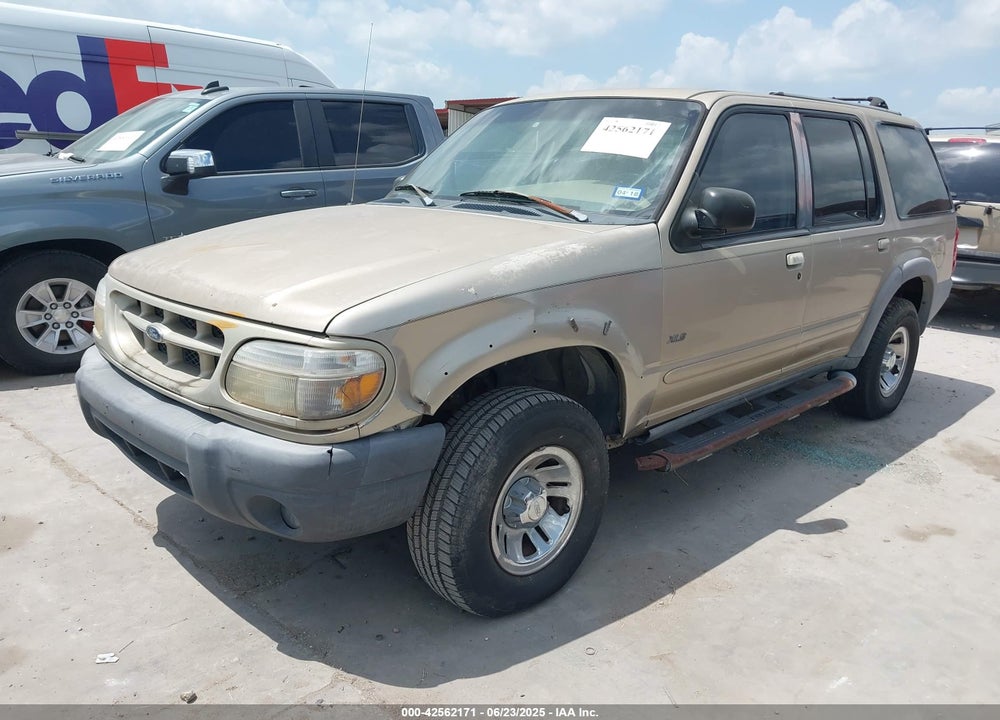 1999 FORD EXPLORER XL/XLT VIN: 1FMZU32X1XZB10743
