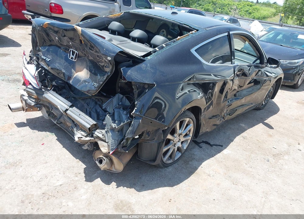 2010 HONDA ACCORD VIN: 1HGCS2B85AA000479