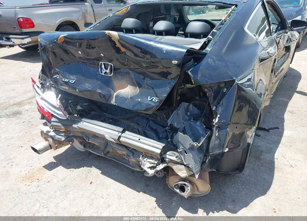 2010 HONDA ACCORD VIN: 1HGCS2B85AA000479