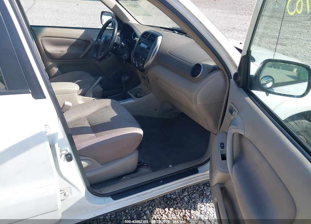 2004 TOYOTA RAV4 VIN: JTEHD20V240015888