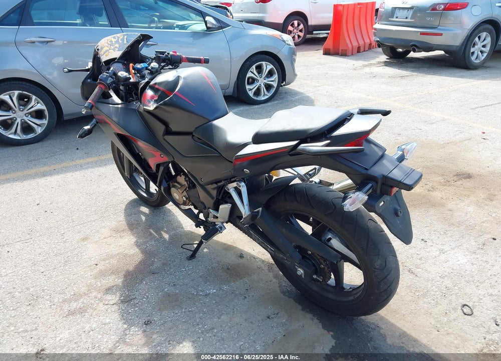 2022 HONDA CBR300 RA VIN: MLHNC5151N5800057