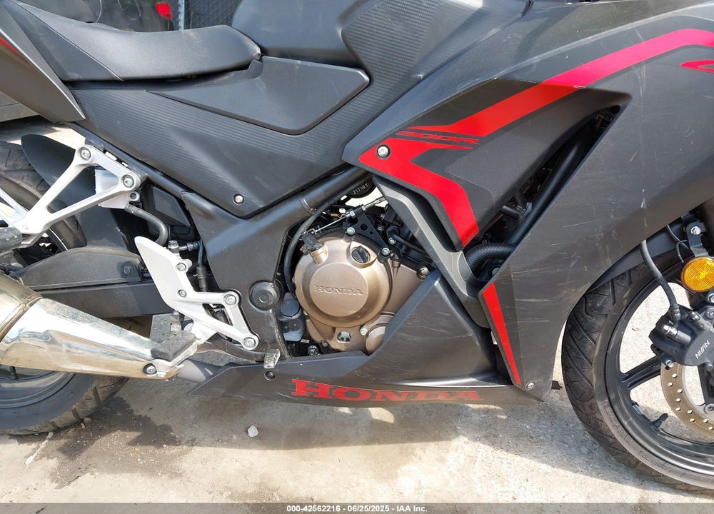 2022 HONDA CBR300 RA VIN: MLHNC5151N5800057