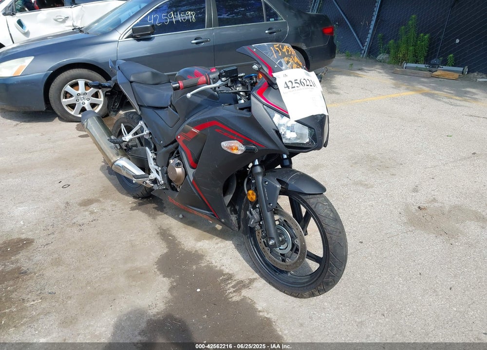 2022 HONDA CBR300 RA VIN: MLHNC5151N5800057