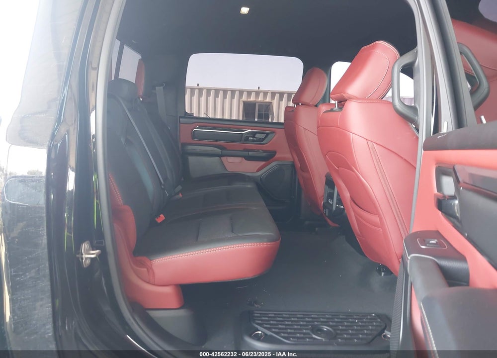 2022 RAM 1500 VIN: 1C6SRFU90NN369047