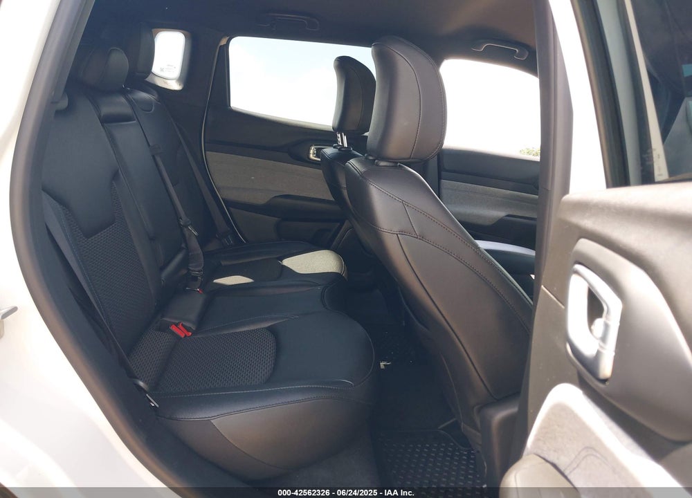 2024 JEEP COMPASS LATITUDE 4X4 VIN: 3C4NJDBN4RT116966