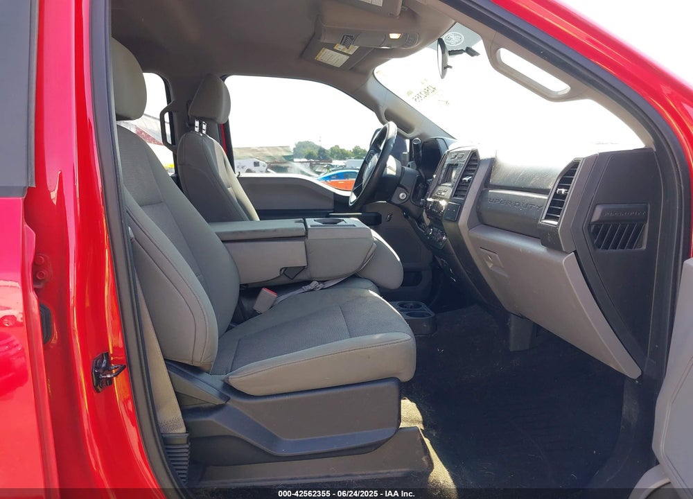 2017 FORD F-250 XL VIN: 1FT7W2B60HEF17887