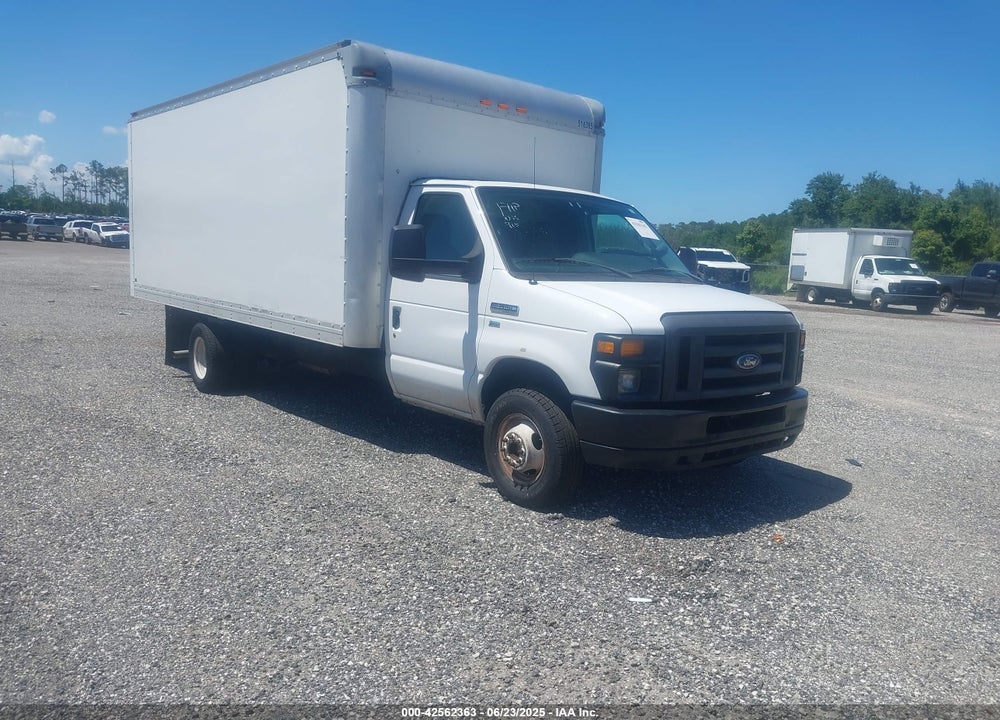 2015 FORD E-350 CUTAWAY VIN: 1FDWE3FL8FDA25840