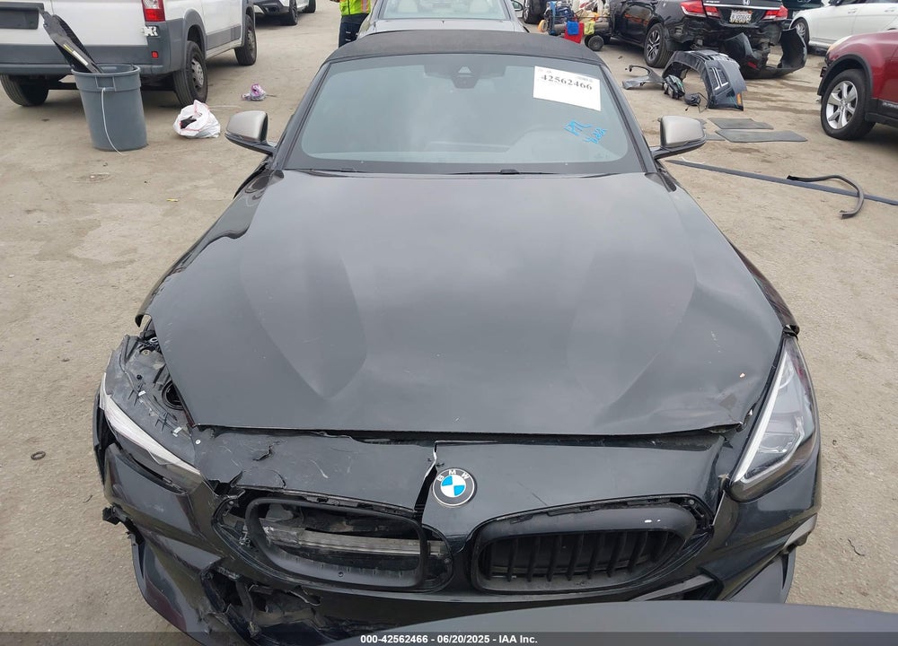 2022 BMW Z4 VIN: WBAHF9C08NWX88691