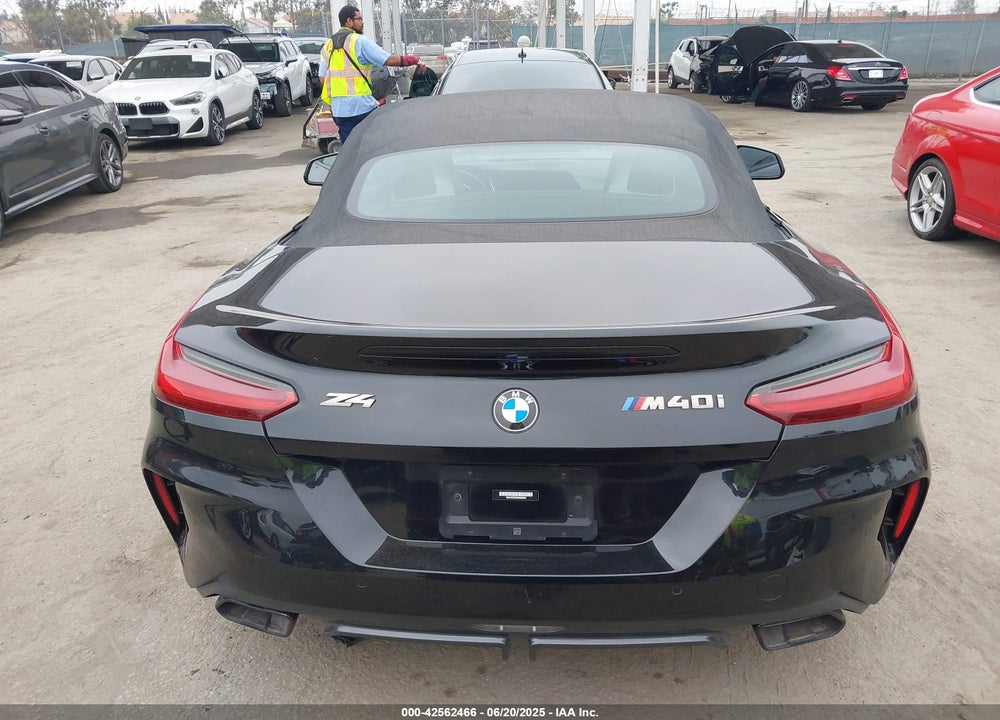 2022 BMW Z4 VIN: WBAHF9C08NWX88691