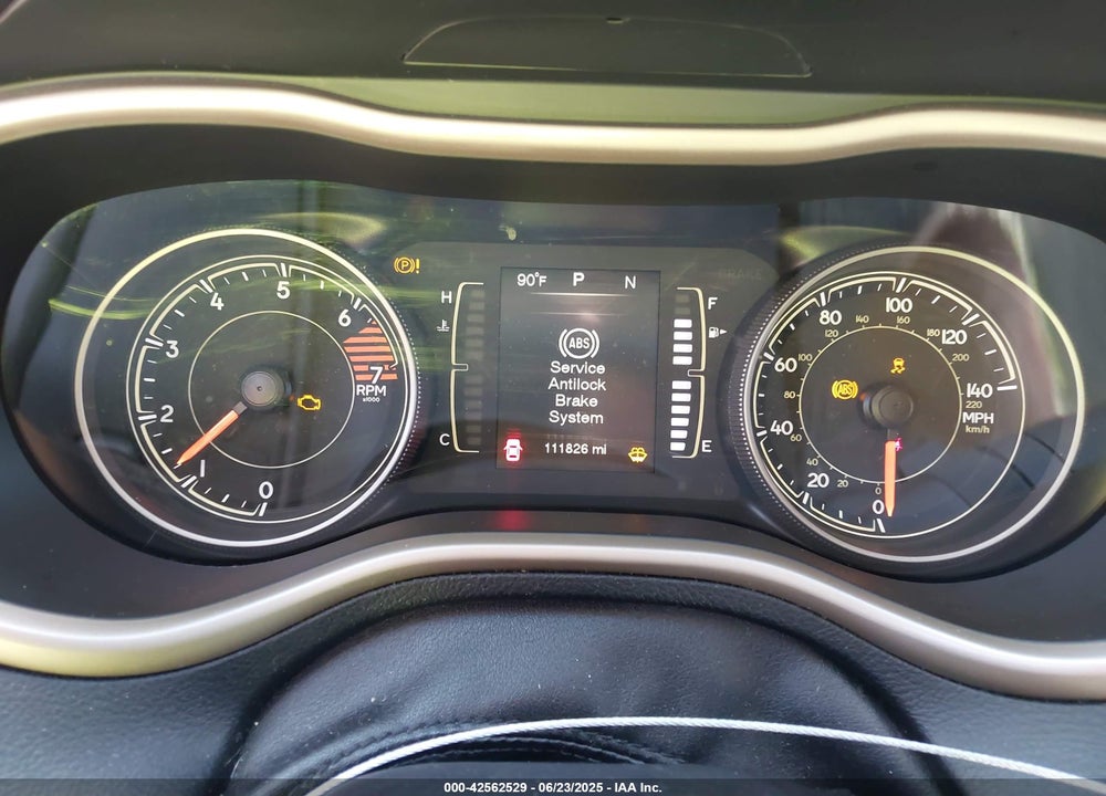 2016 JEEP CHEROKEE VIN: 1C4PJMCB7GW371955