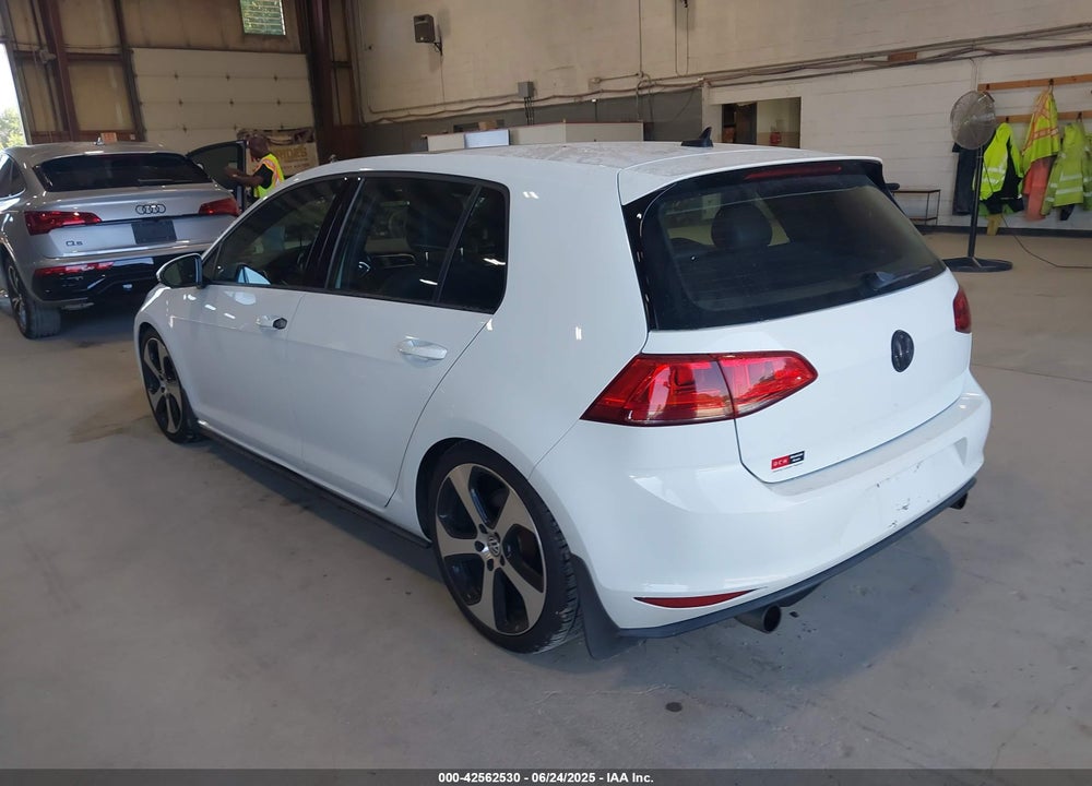 2015 VOLKSWAGEN GOLF VIN: 3VW4T7AU0FM098971