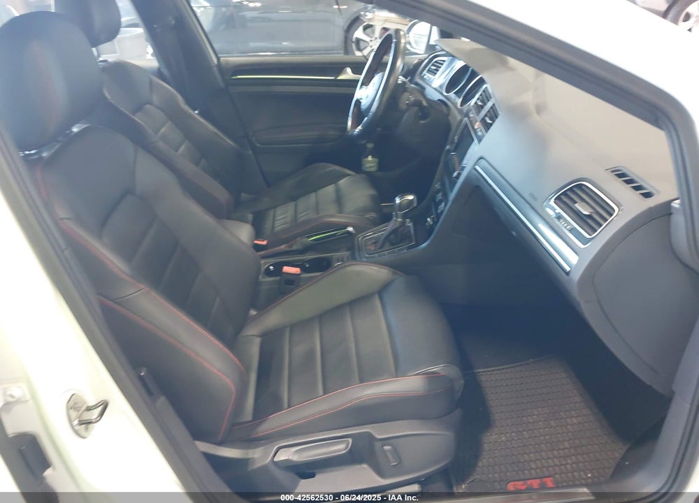 2015 VOLKSWAGEN GOLF VIN: 3VW4T7AU0FM098971