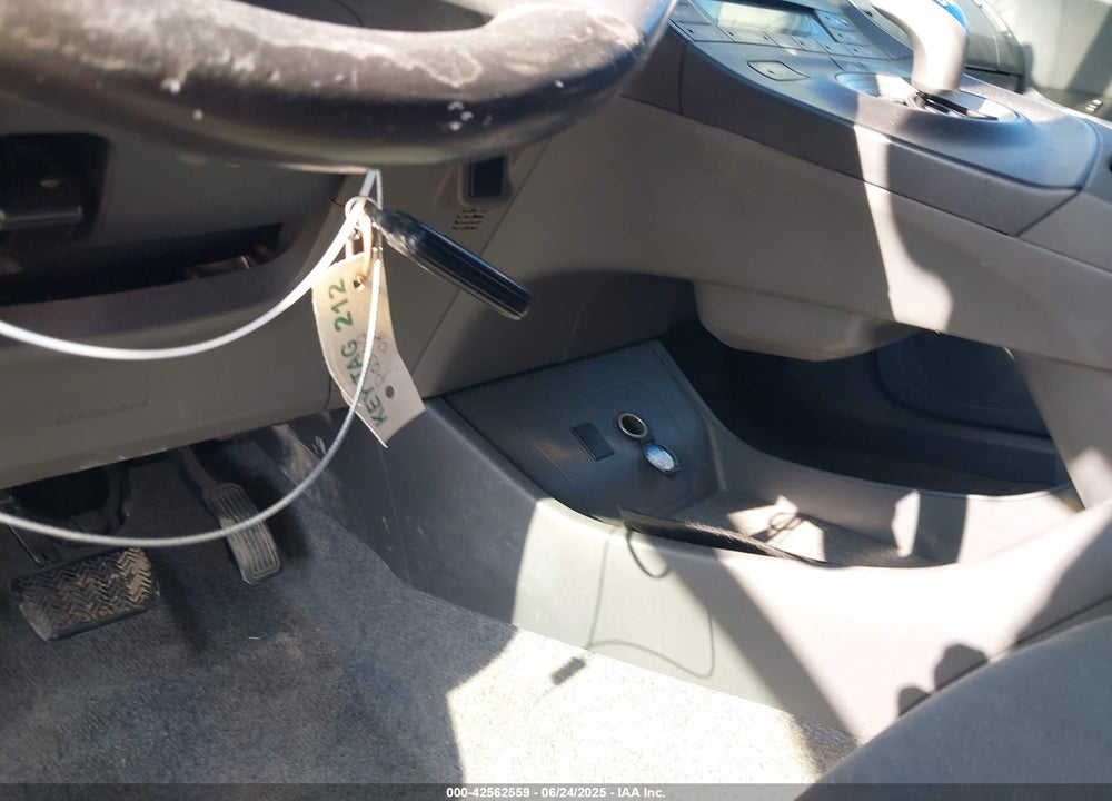 2010 TOYOTA PRIUS VIN: JTDKN3DUXA1298951