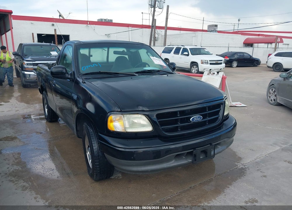 2003 FORD F-150 XL/XLT VIN: 1FTRF17233NB49481