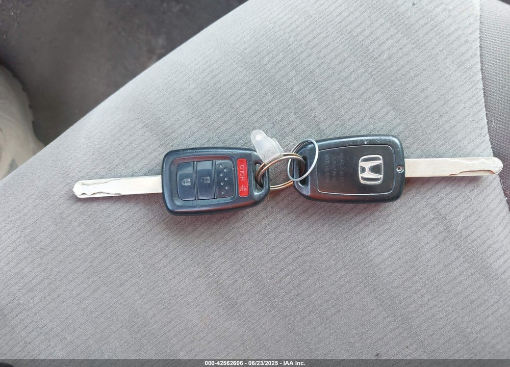 2014 HONDA CR-V LX VIN: 5J6RM4H39EL052891
