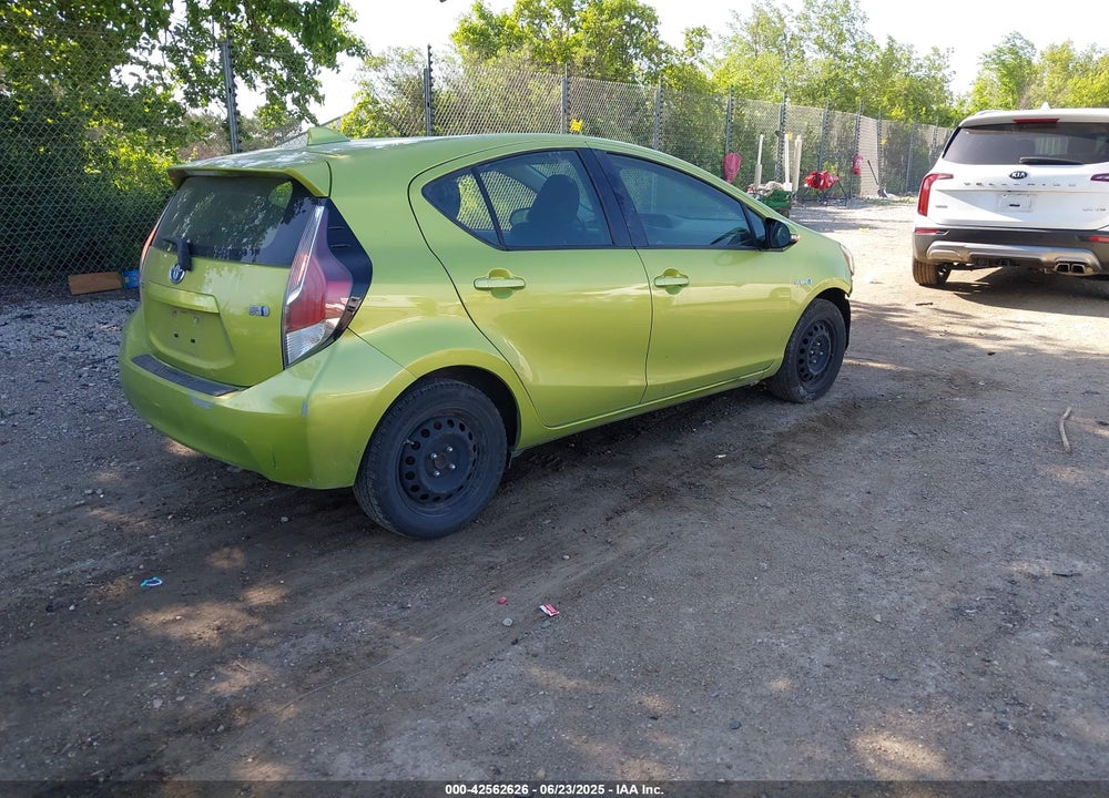 2015 TOYOTA PRIUS C TWO VIN: JTDKDTB38F1104969