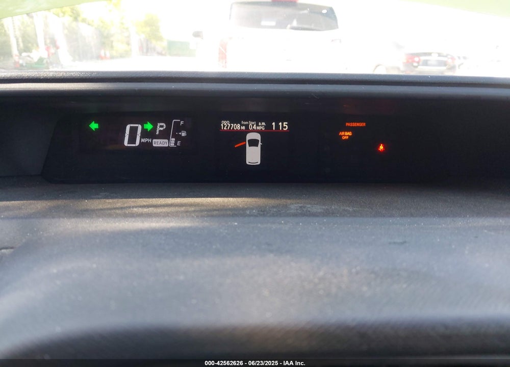 2015 TOYOTA PRIUS C TWO VIN: JTDKDTB38F1104969