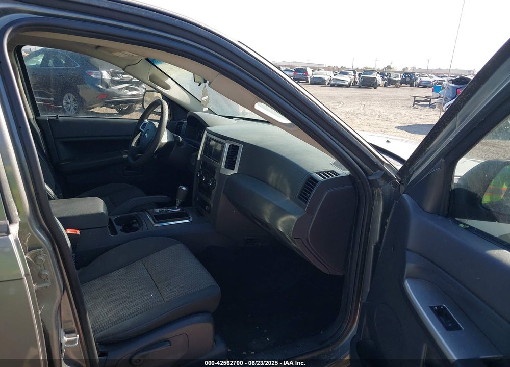 2008 JEEP GRAND CHEROKEE LAREDO VIN: 1J8GS48K78C154603