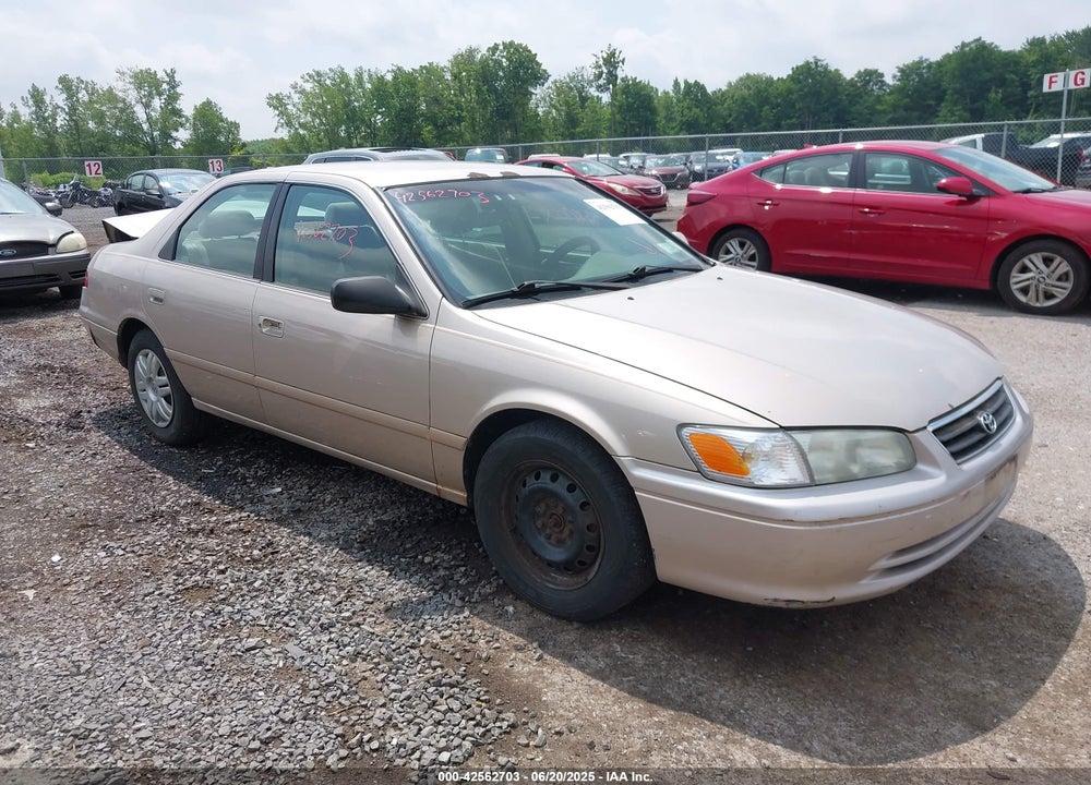2001 TOYOTA CAMRY LE VIN: 4T1BG22K61U826274