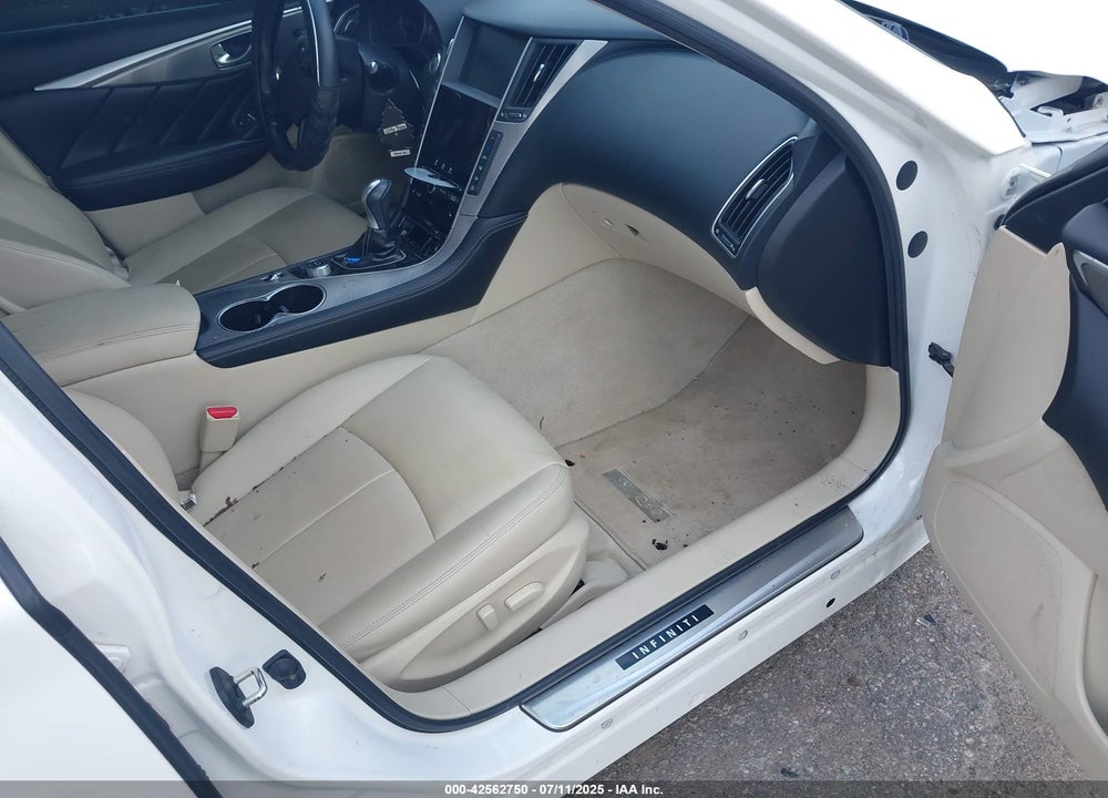 2015 INFINITI Q50 VIN: JN1BV7AP4FM330923