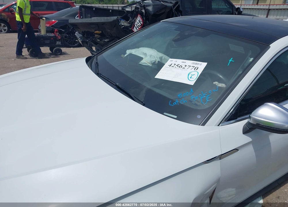 2018 AUDI S5 VIN: WAUC4CF56JA059634