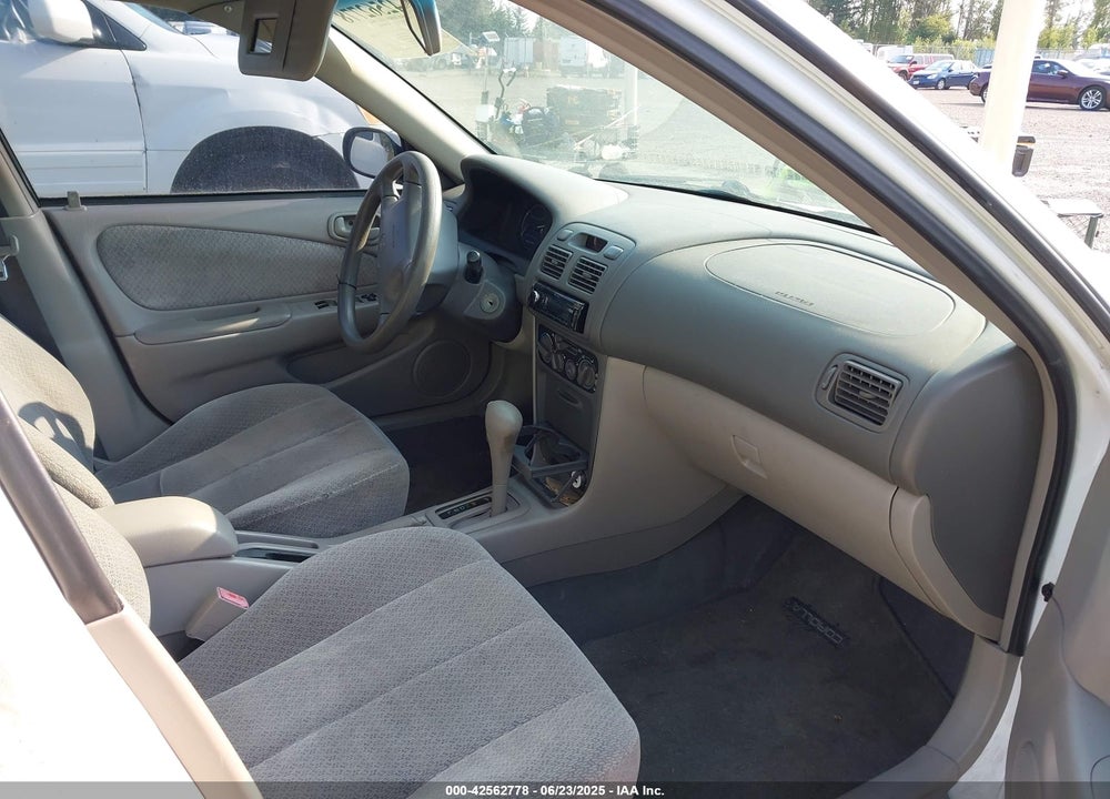 2000 TOYOTA COROLLA VIN: 1NXBR12EXYZ404890