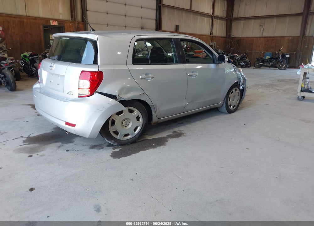 2009 SCION XD VIN: JTKKU10439J046122
