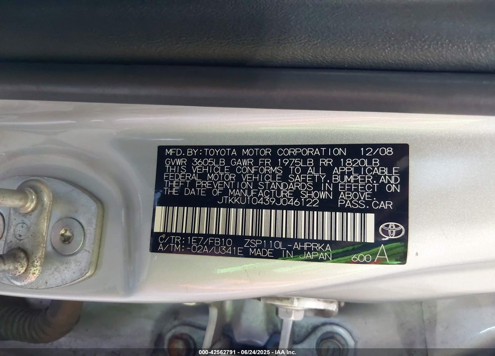 2009 SCION XD VIN: JTKKU10439J046122