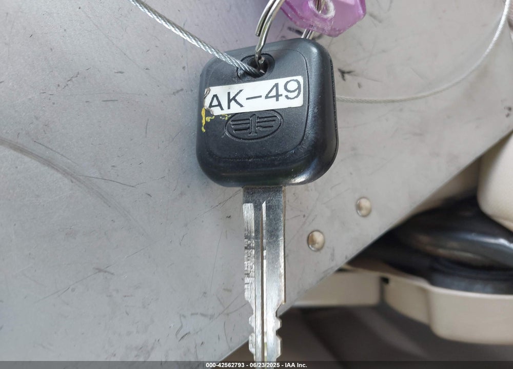2018 VANTAGE VAN VIN: 1V94D1110JC113191