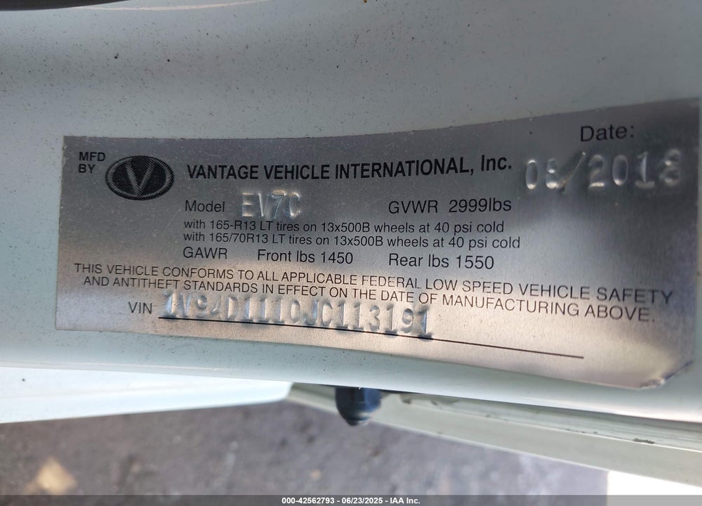 2018 VANTAGE VAN VIN: 1V94D1110JC113191